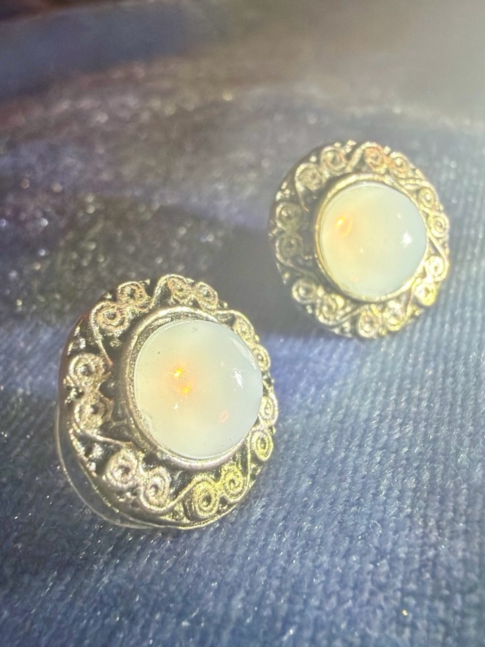 Opalescent White Vintage-Style Stud Earrings